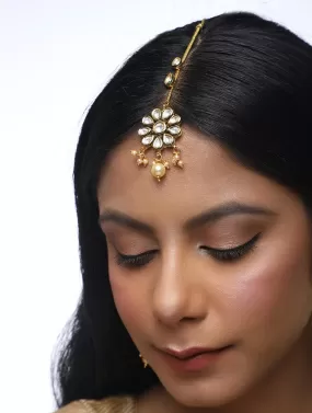 Alloy Kundan Maang Tikka in Pearl