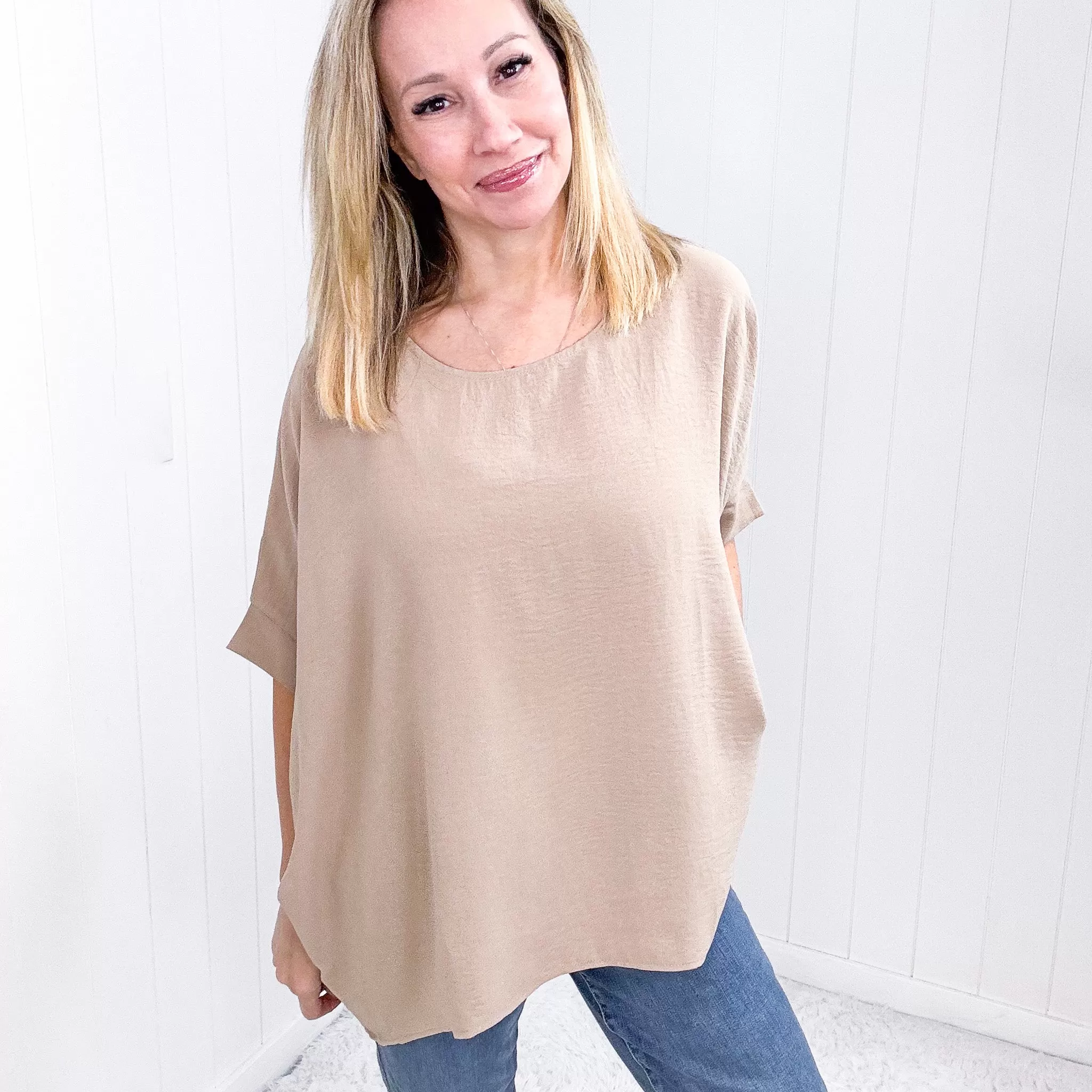 Andree By Unit Feels Like Me Dolman Sleeve Top in Taupe