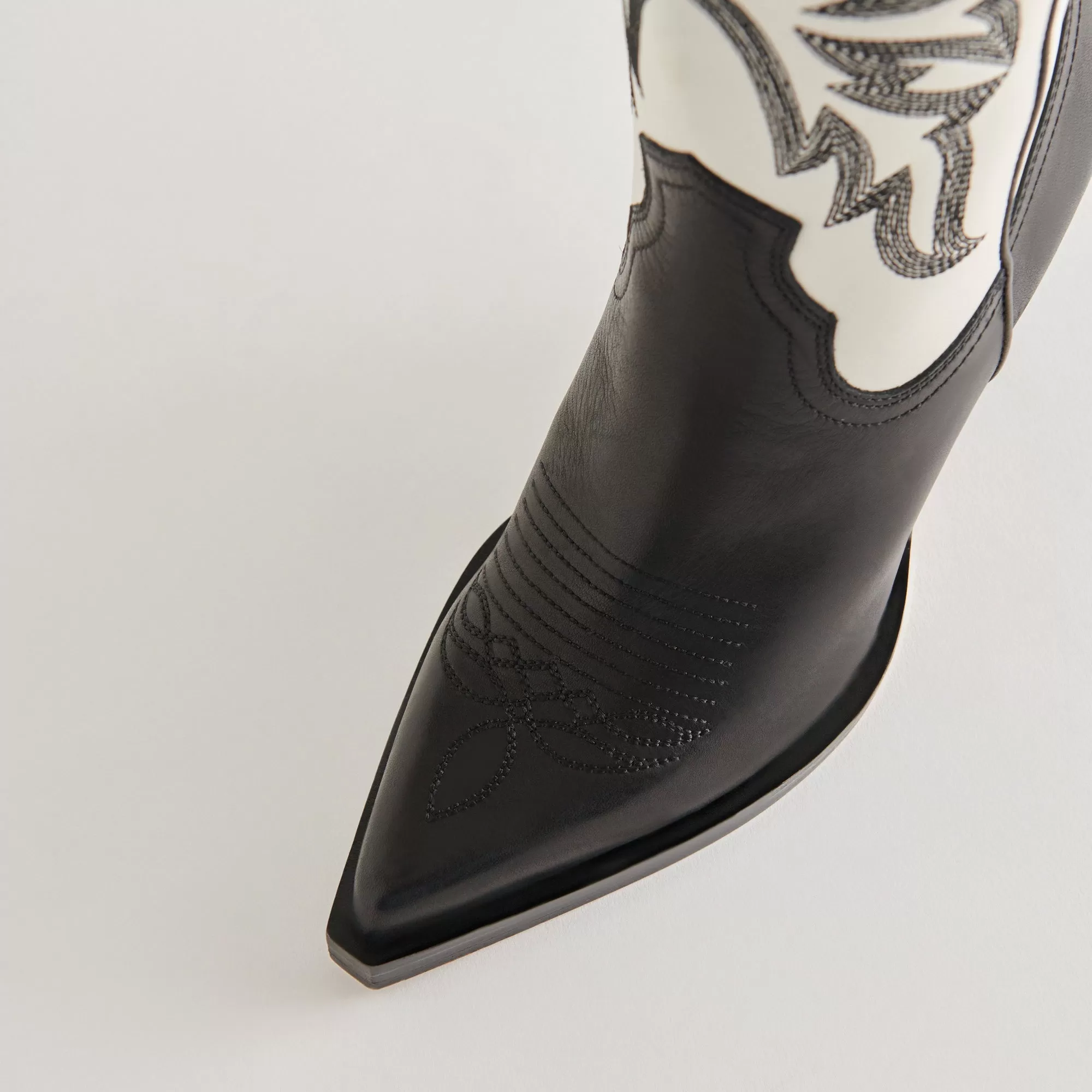 BLANCH BOOTS BLACK WHITE LEATHER - re:vita