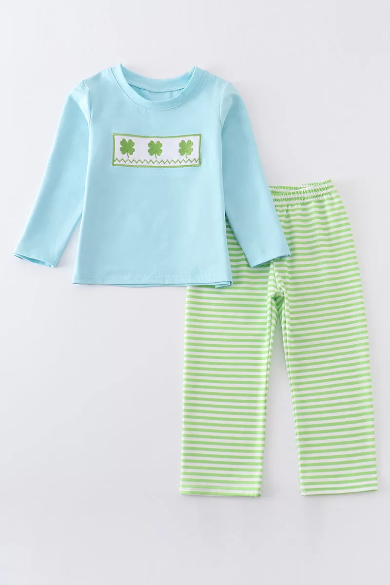 Blue clover embroidery boy set