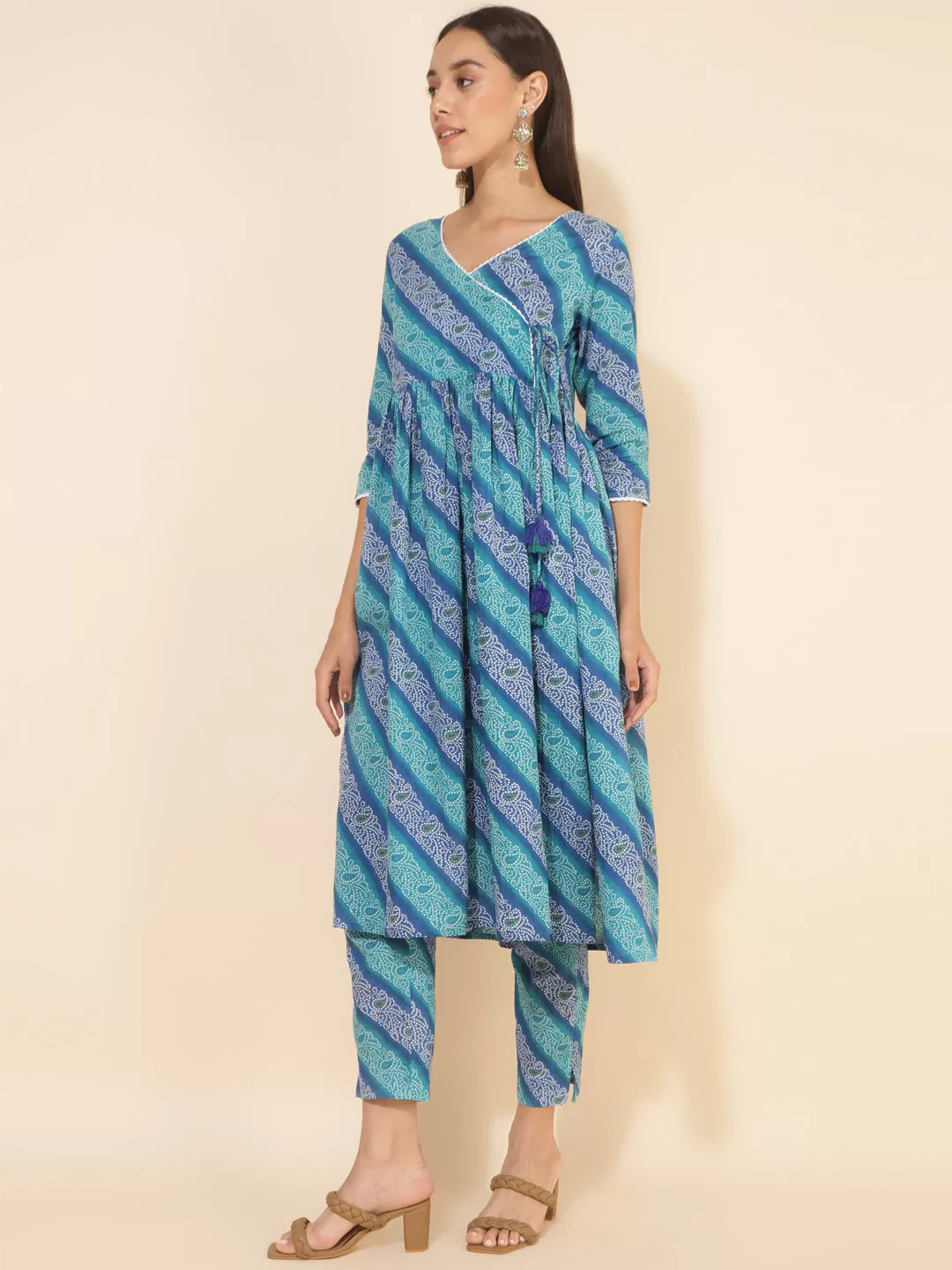 Blue Cotton Bandhani Printed Kurta with Pant