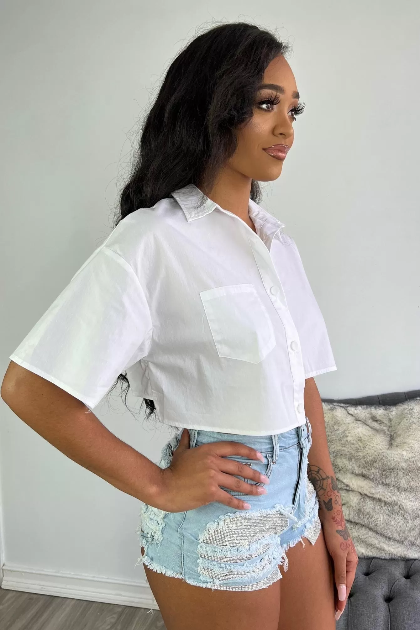 Chic Collared Crop Top