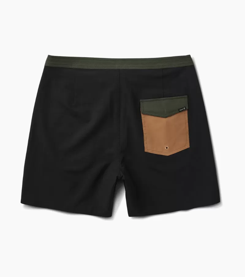 Chiller Boardshorts 17"