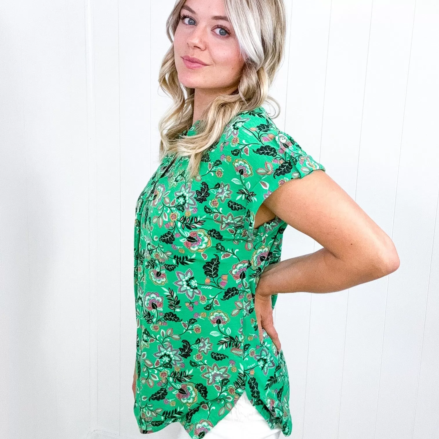 Dear Scarlett Lizzy Cap Sleeve Top in Green and Black Floral