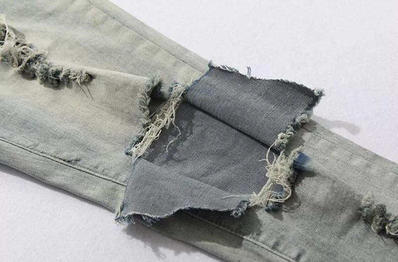 Destroyed Skinny Jeans