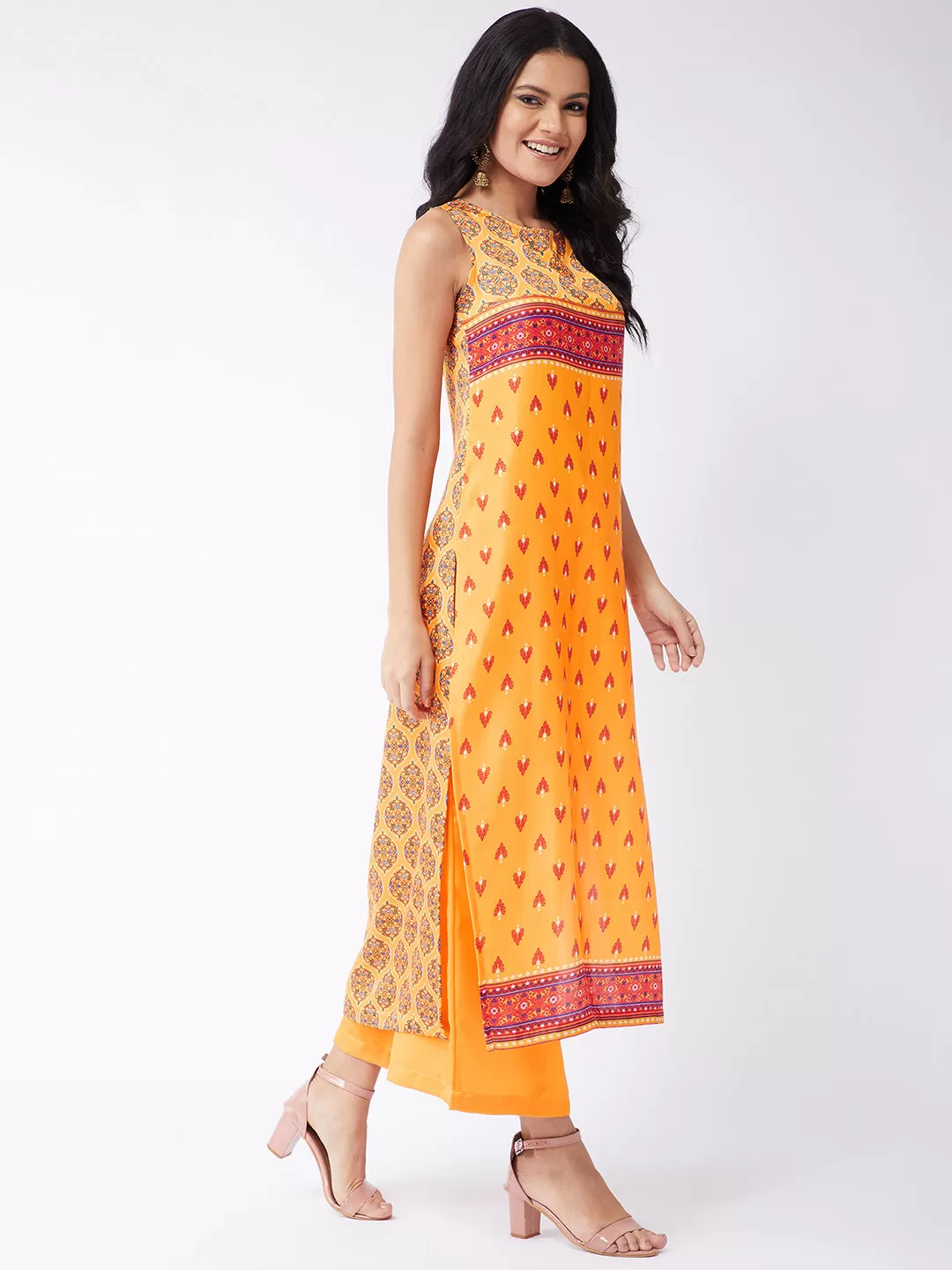 Digital Print Sleeveless Kasturi Kurta