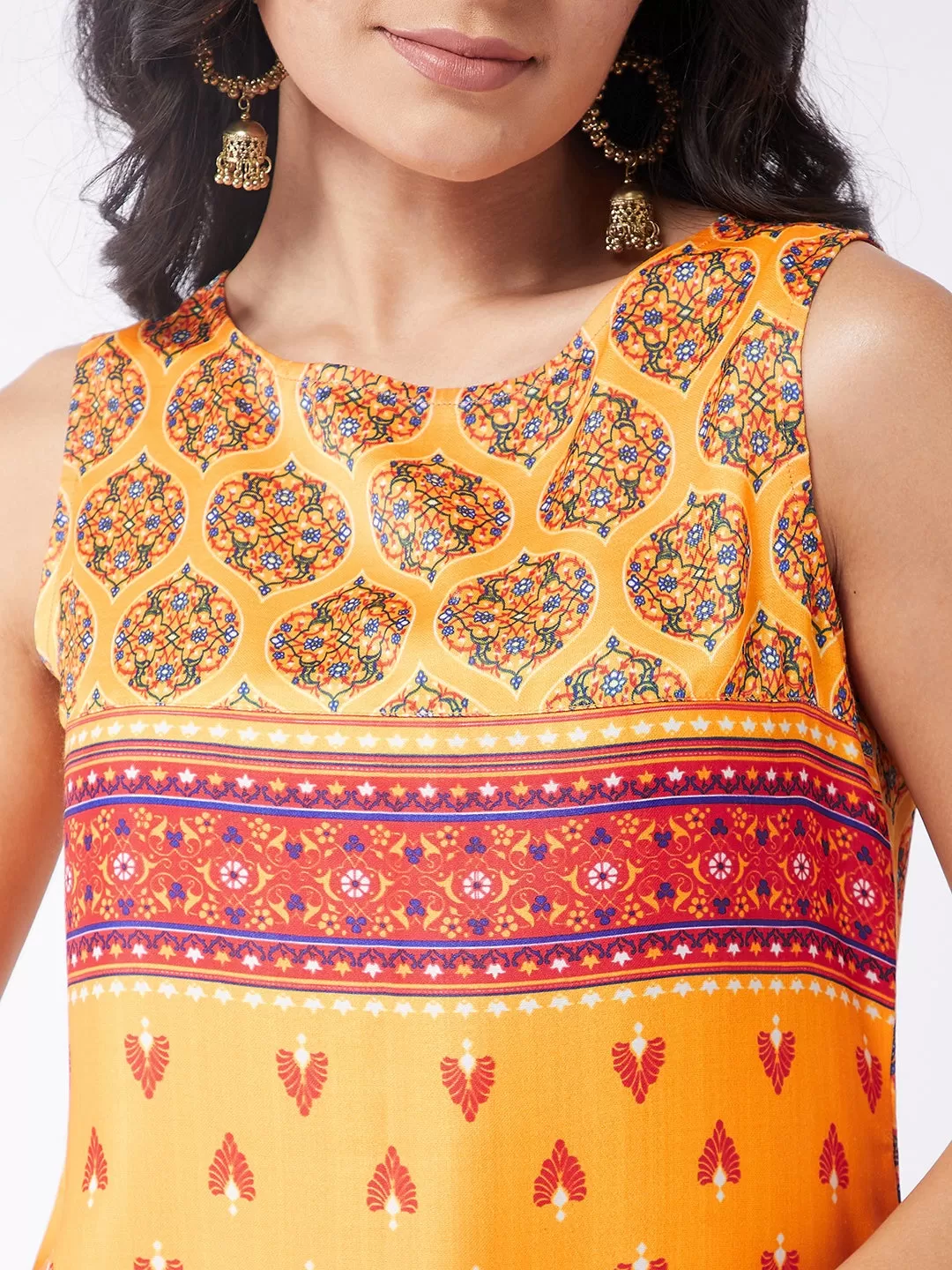 Digital Print Sleeveless Kasturi Kurta