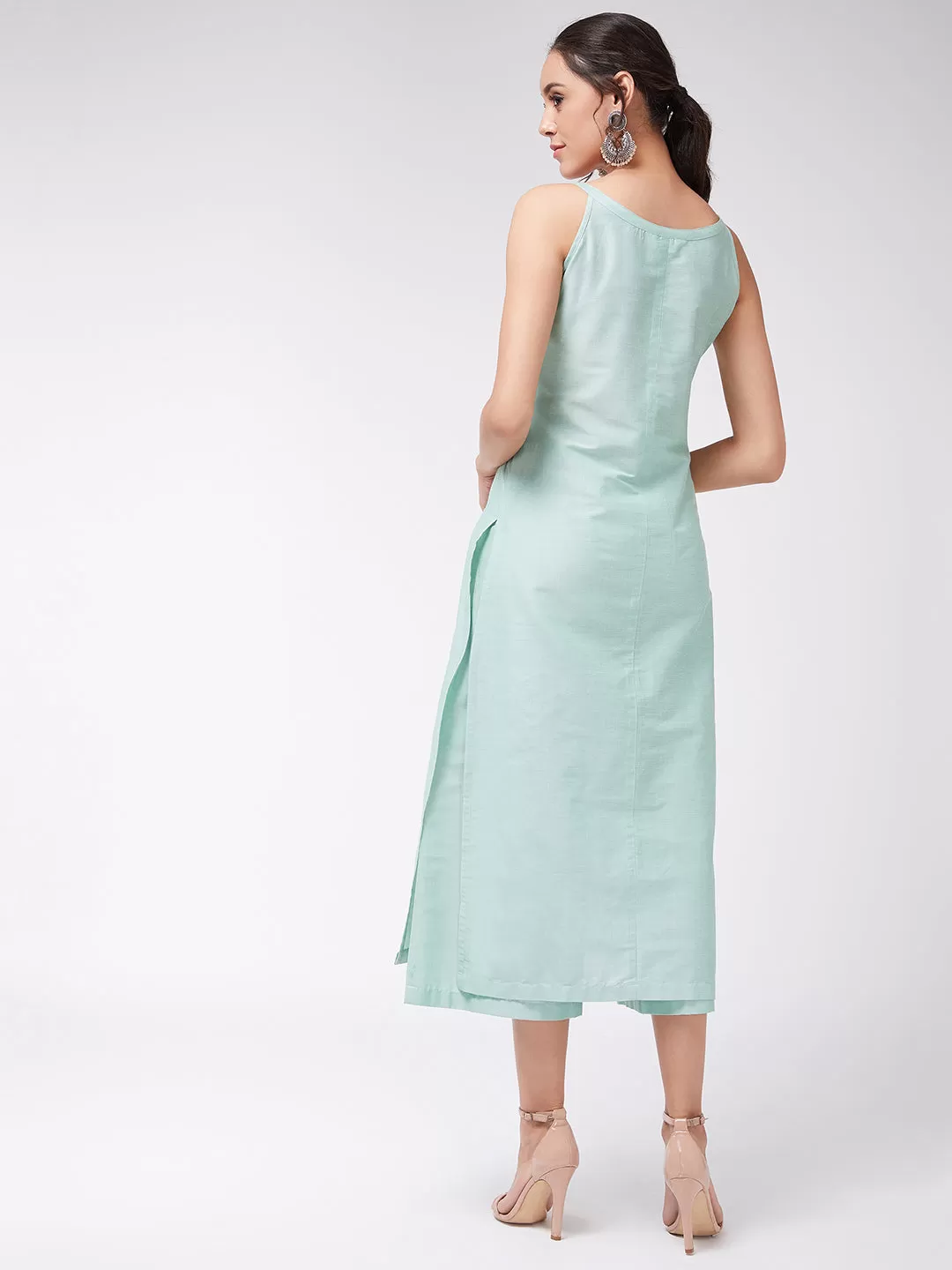 Embroidered Pastel Sleeveless Semi-Festive Kurta