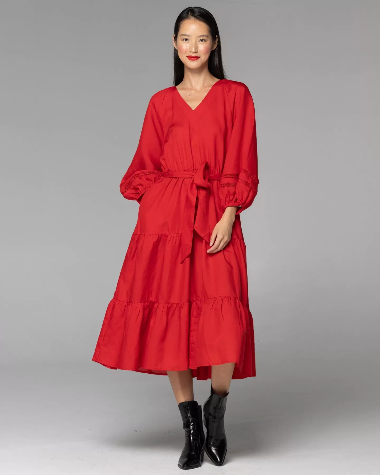 Fate   Becker Faraway Tiered Midi Dress - Cherry Red