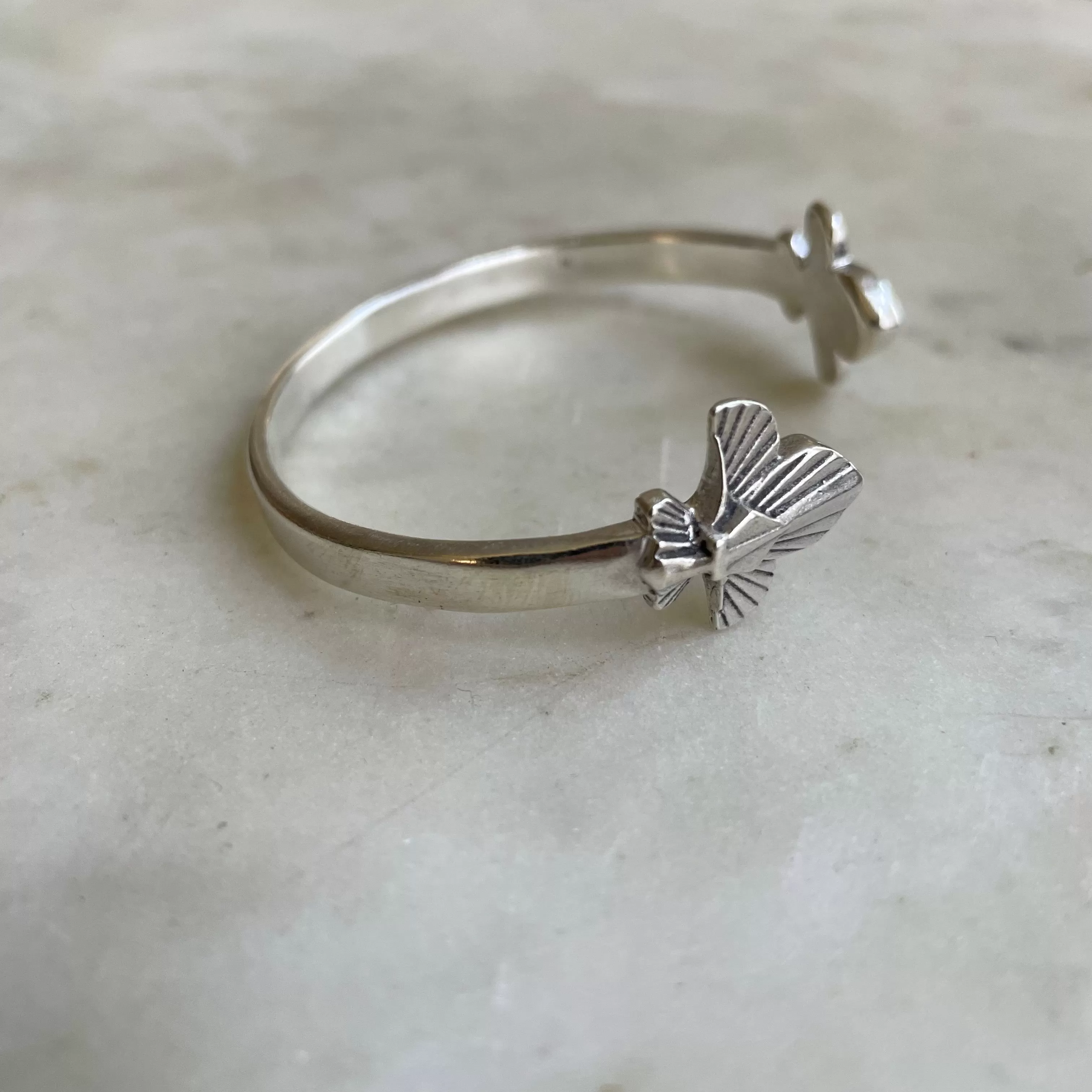 FLEUR DE LIS CUFF