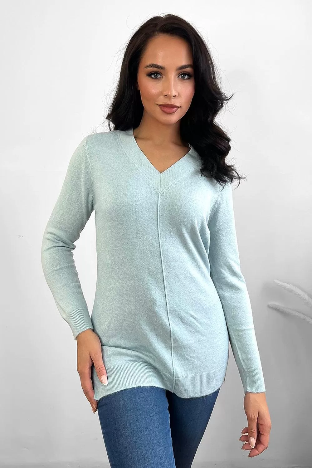 Front Seam V-Neck Soft Knit Pullover