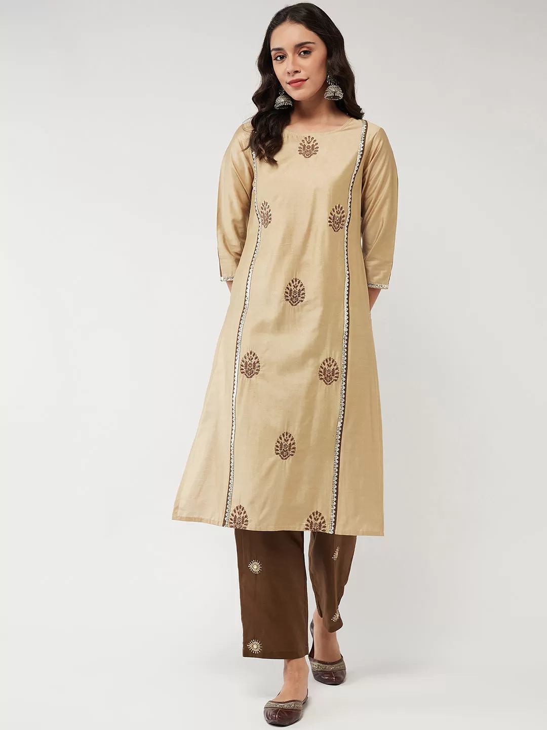 Fusion Embroidered Allover With Color-Blocking Kurta