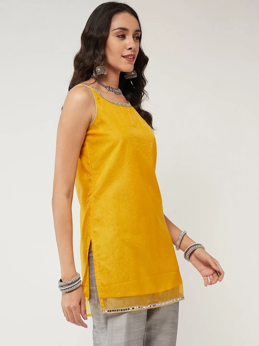 Fusion Short Pastel Sleeveless Kurta With Lace