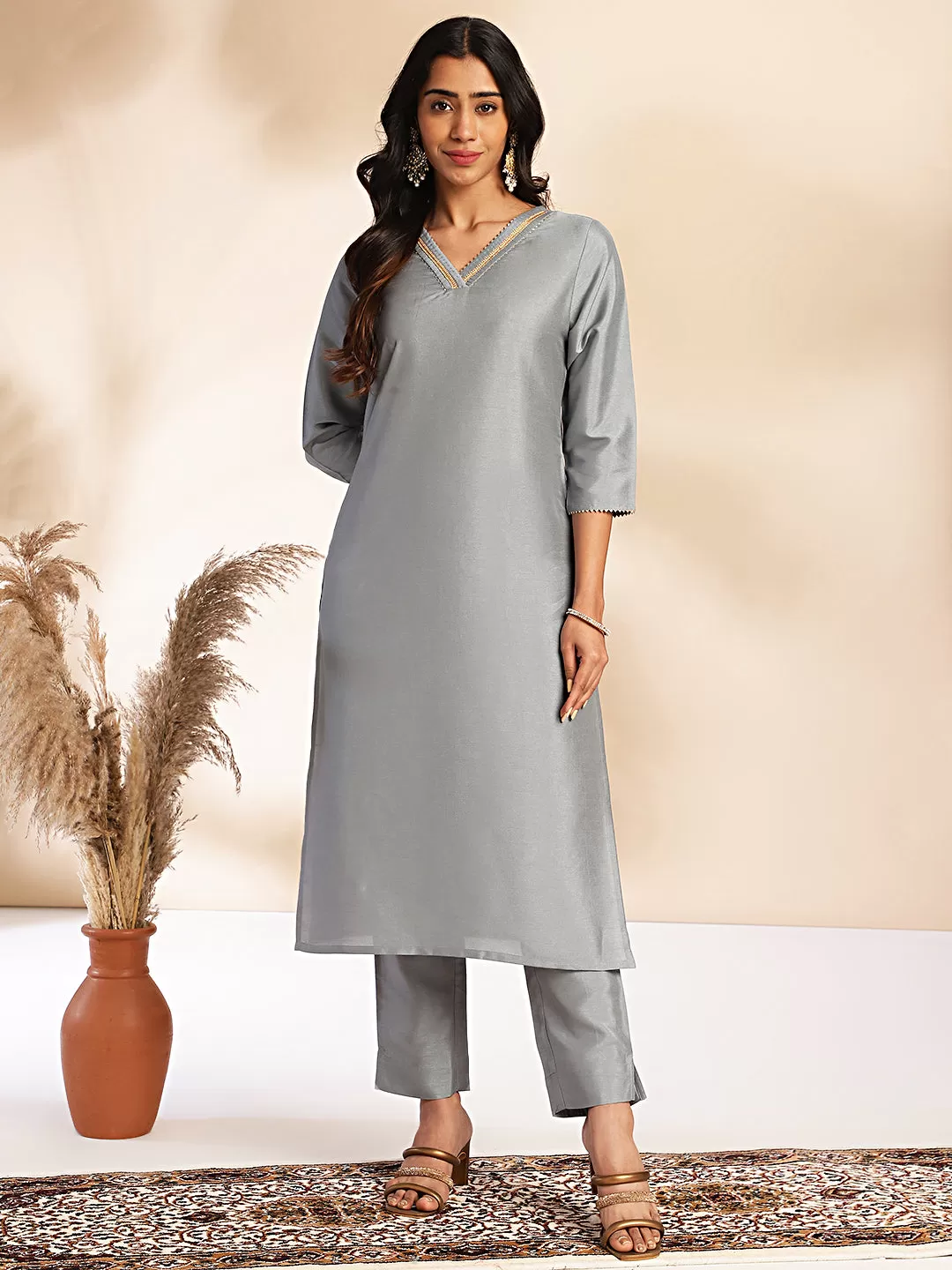 Grey Crepe Silk Lace Up Regular Kurta Set