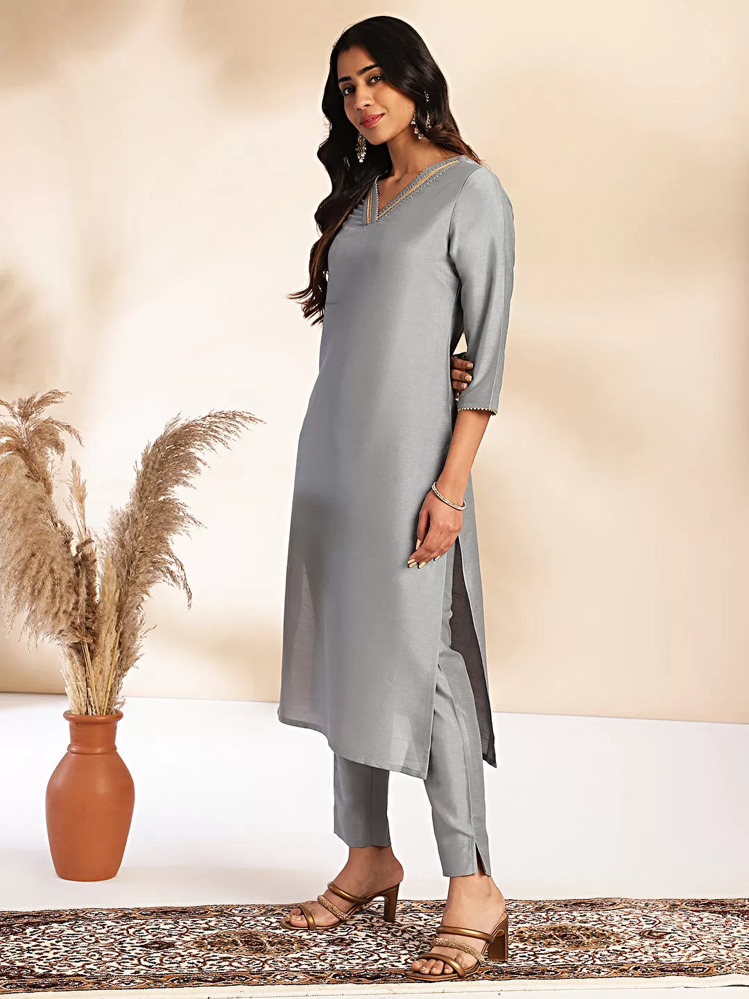 Grey Crepe Silk Lace Up Regular Kurta Set