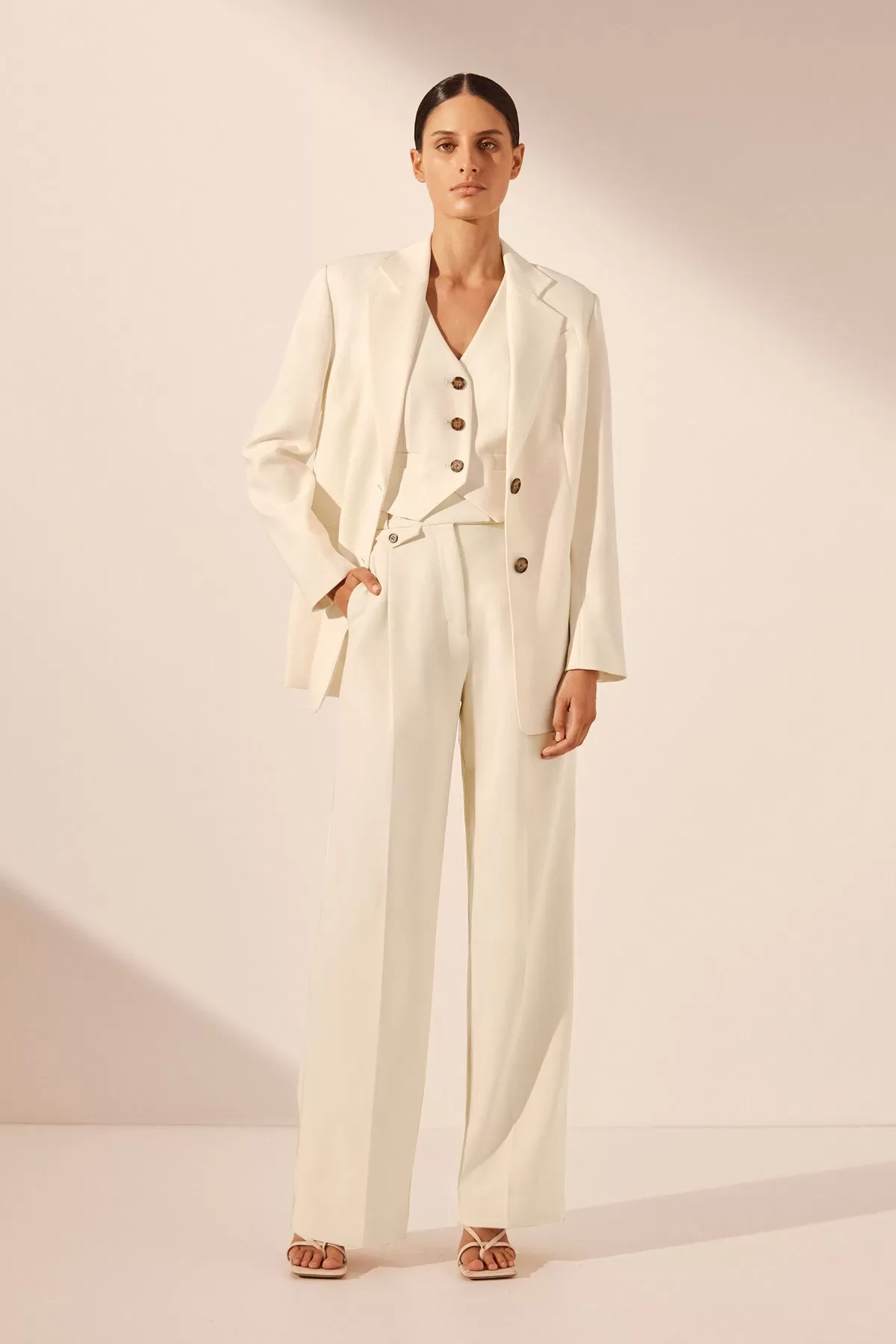 IRENA OVERSIZED TAILORED BLAZER - CREAM