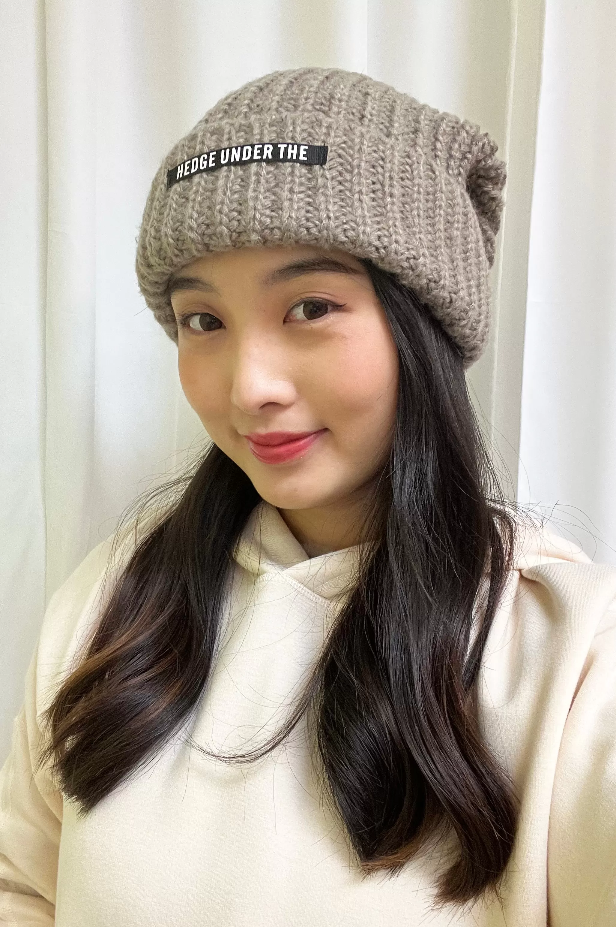 KNIT OVERSIZED BEANIE