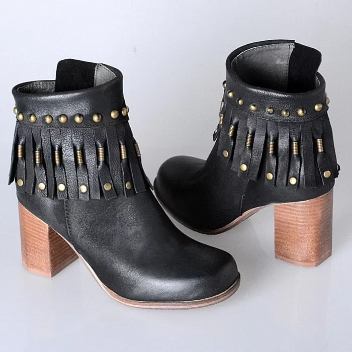 Mia  Great Fashion Boots For YouYour Size