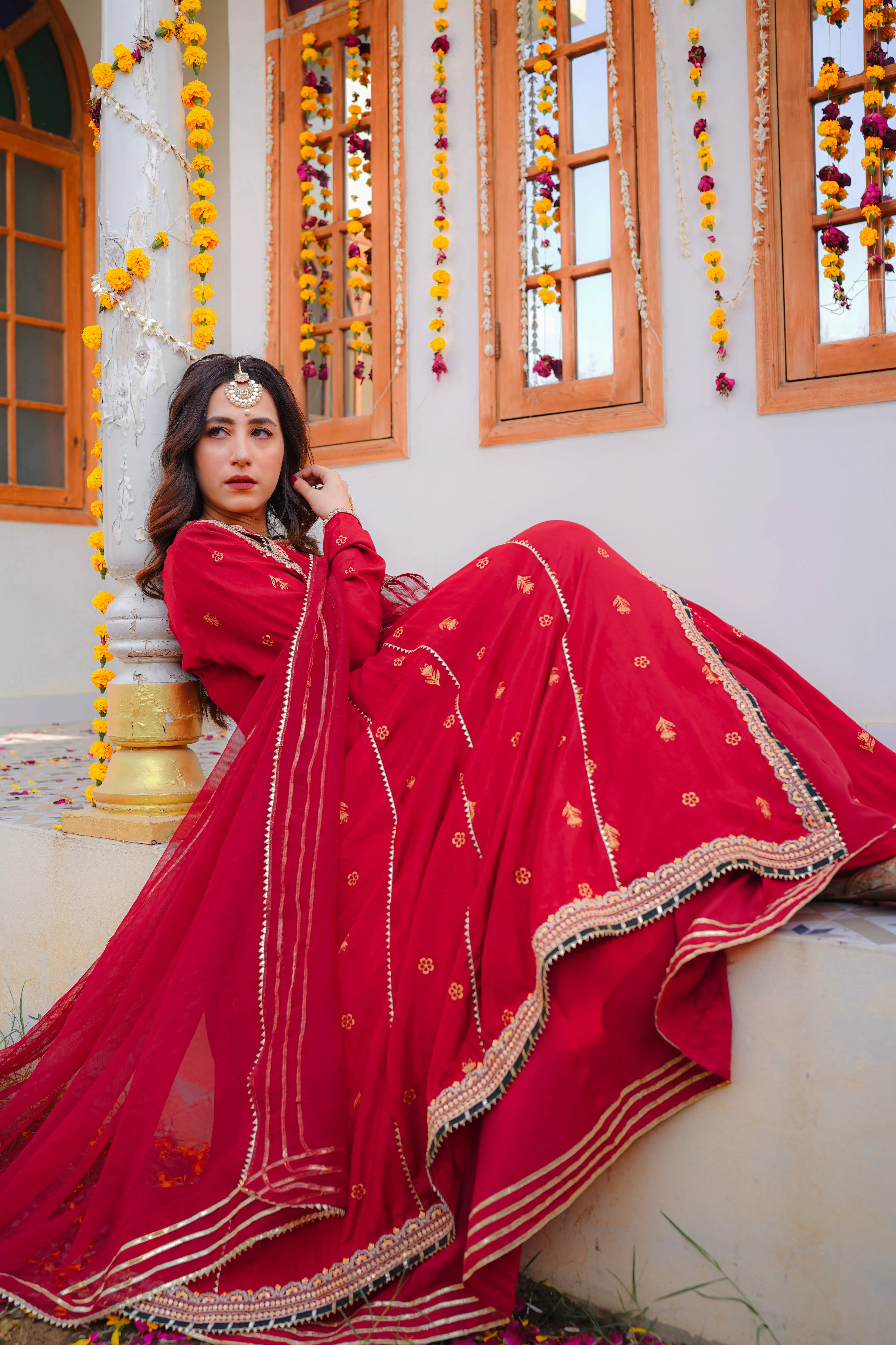 NOORI ( Lehenga )