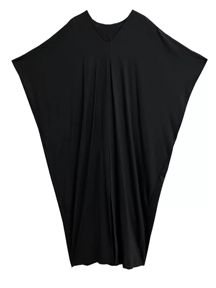 Oversized Black V-Neck Maxi Dress