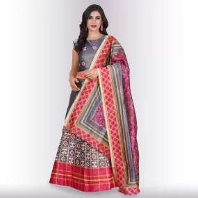 Printed Lehenga Sets with Contrast Duppatta