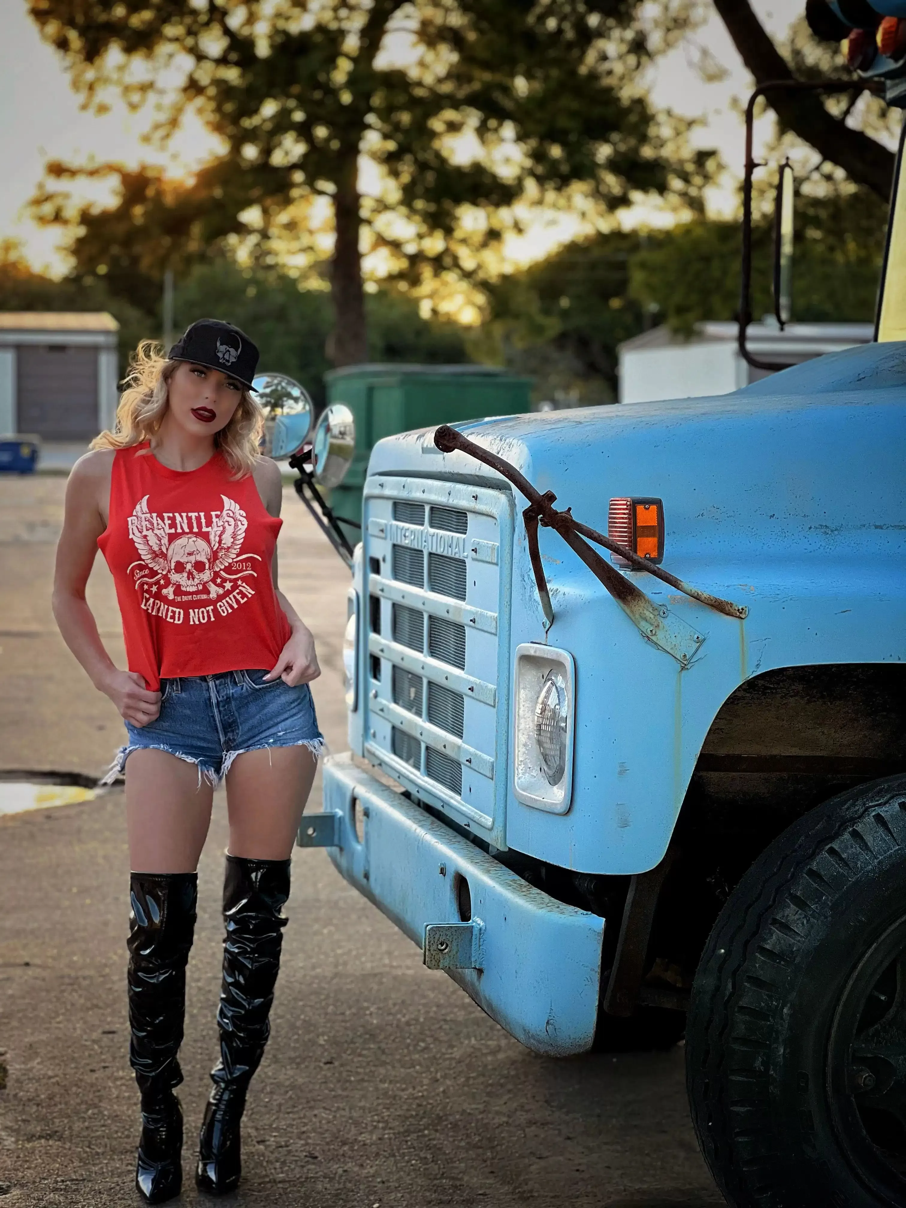 RELENTLESS CROP TANK TOP*ORANGE*