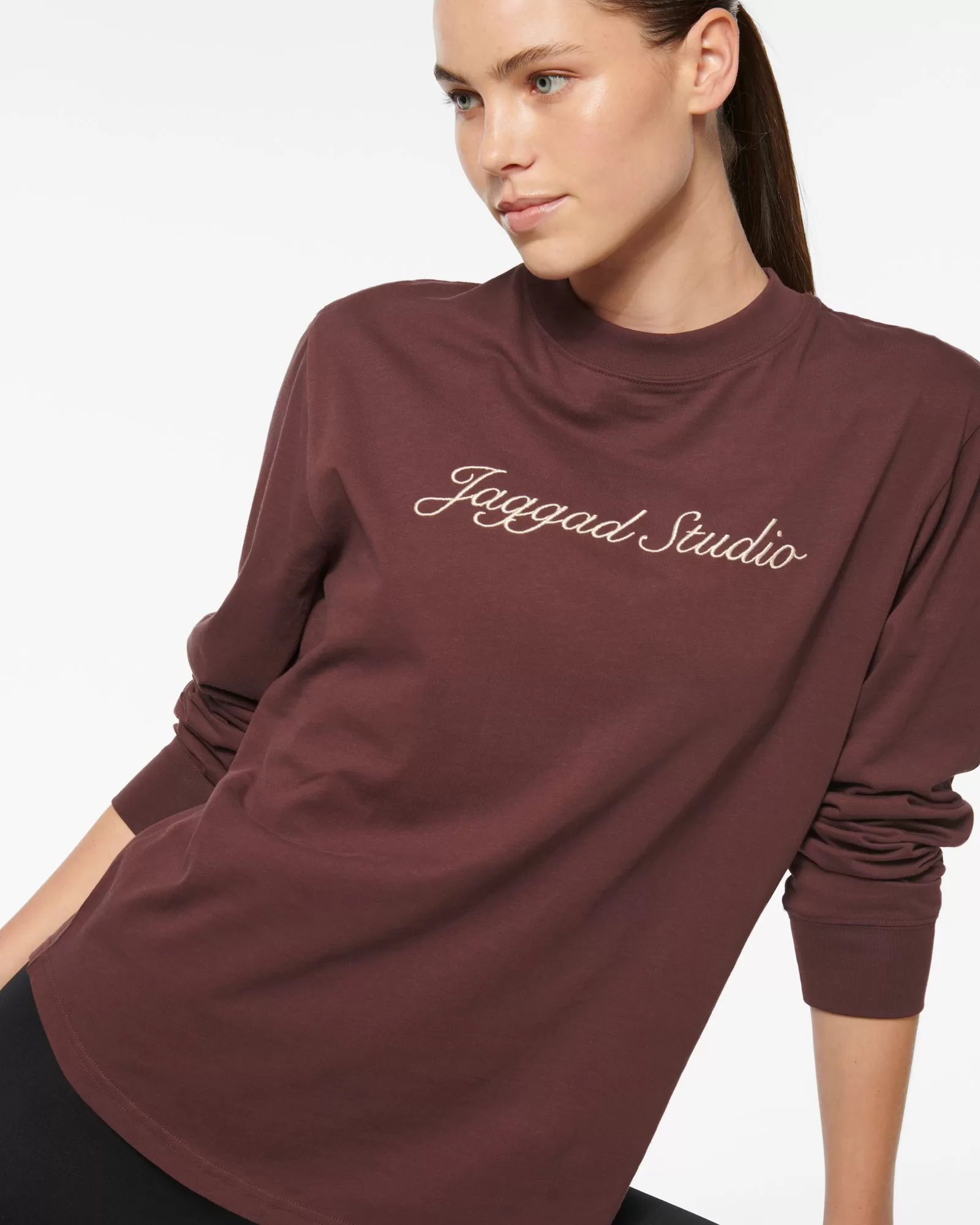 SCRIPT OVERSIZED LONG SLEEVE TEE BURGUNDY